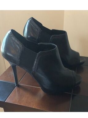 White House Black Market Peep Toe Heels